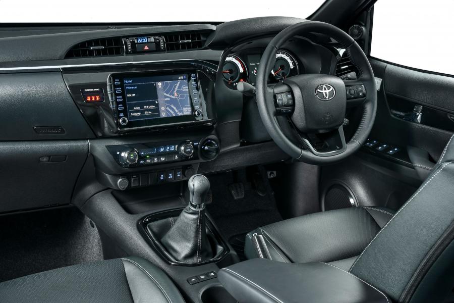 Торпедо Toyota Hilux Legende 50 Double Cab 2019 года  (ZA) (фото 15 из 43)